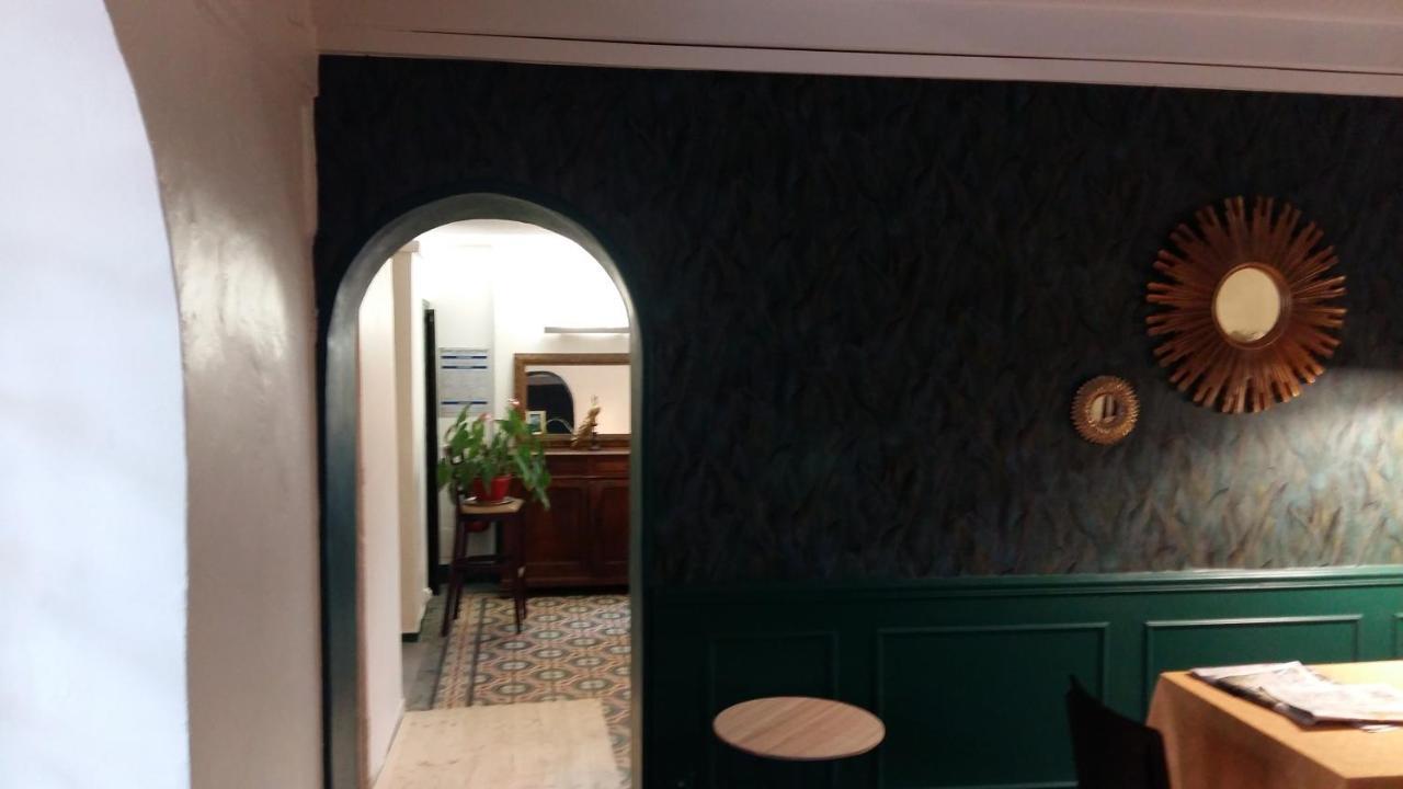 Logis Hotel Le Chene Vert 볼렌느 외부 사진
